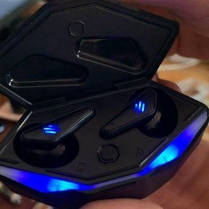 Bluetooth Earbuds.  New never been used